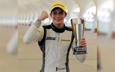 Ayrton Chorne presenta su auto de Top Race en Berazategui