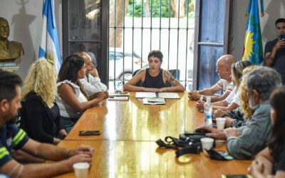 Mayra en la sede del PJ local: “Los desafíos del pasís son muchos y este partido tiene que encontrarse activo”