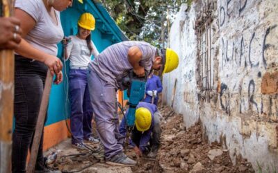 Avanza la obra de red secundaria de agua potable en barrio Azul