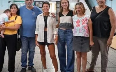 Charló con las y los vecinos presentes en la SF Villa Luján