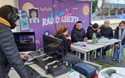 Radio Abierta-Los Dias Mas Felices-Talleres Radio Wen.