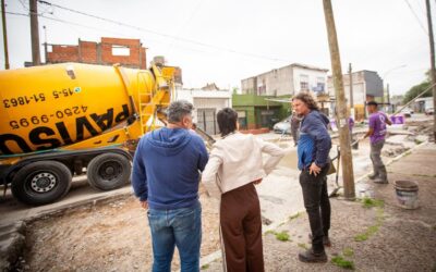 MAYRA SUPERVISÓ UN OPERATIVO INTEGRAL DE LIMPIEZA Y TAREAS DE BACHEO EN BERNAL OESTE