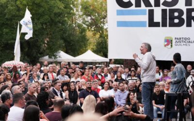 MAYRA ASUMIÓ NUEVAMENTE LA PRESIDENCIA DEL PJ QUILMES ACOMPAÑADA POR EL DIPUTADO NACIONAL MÁXIMO KIRCHNER