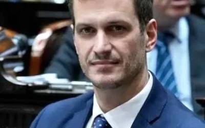 Diputado del pro compro un rifle y se lo llevaron al Congreso