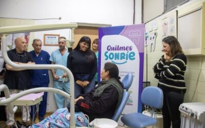Programa Quilmes Sonríe: El municipio entregó prótesis dentales a vecinos y vecinas del distrito
