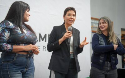MAYRA Y EVA MIERI ENTREGARON 200 PROTECTORES AUDITIVOS